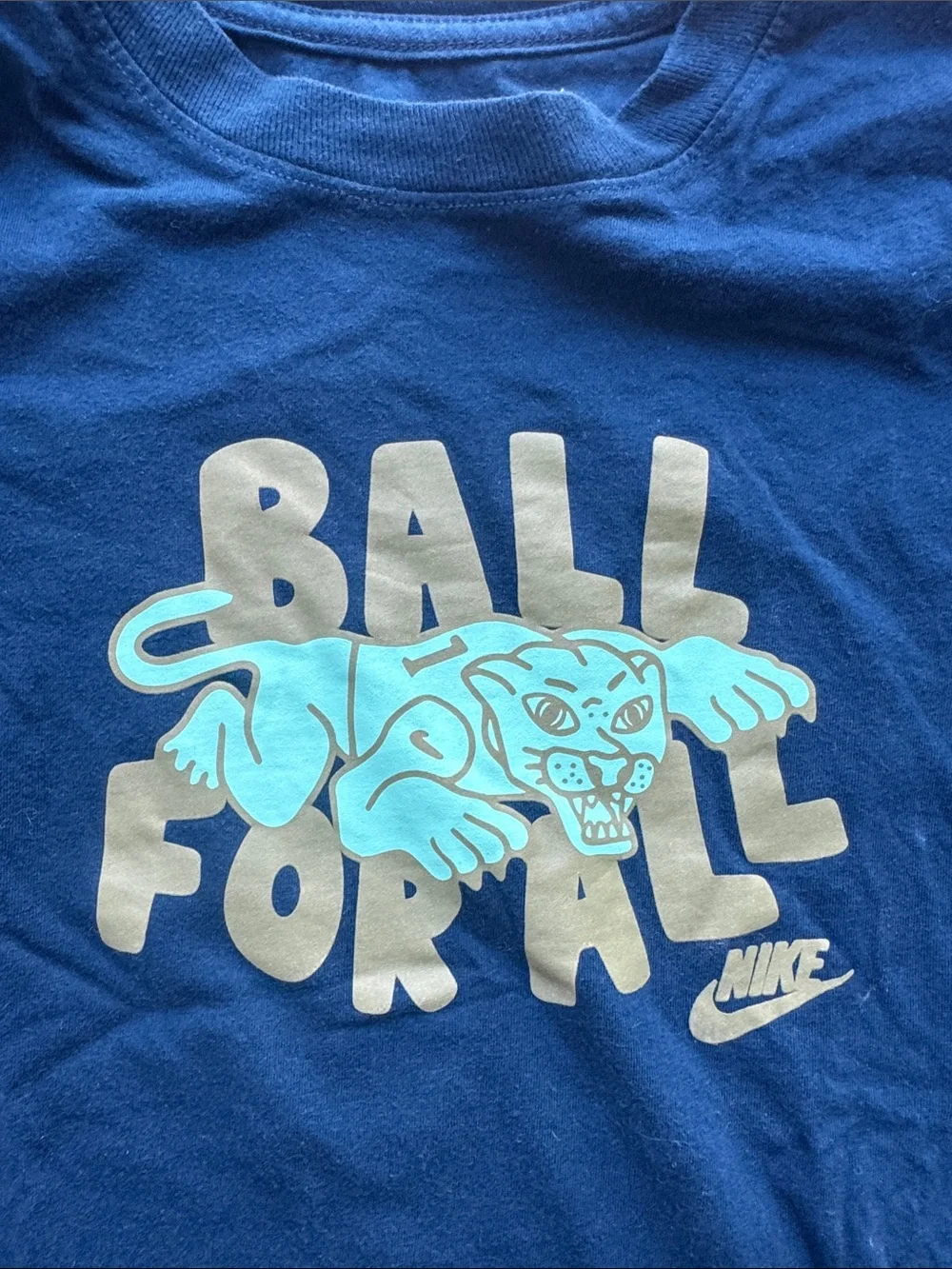 Nike t shirt